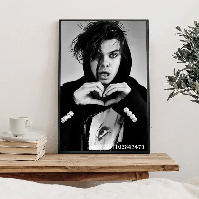 Yungblud Canvas Wall Art: Modern Living Room Decor